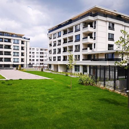Business And Leisure Apartments In Mladost 2 With Free Garage Sofya Dış mekan fotoğraf