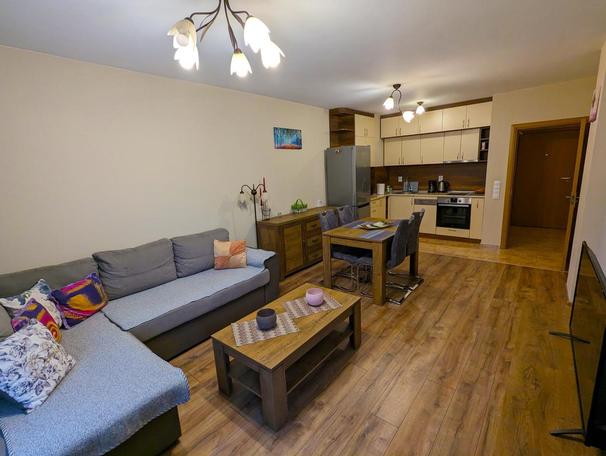 Business And Leisure Apartments In Mladost 2 With Free Garage Sofya Dış mekan fotoğraf