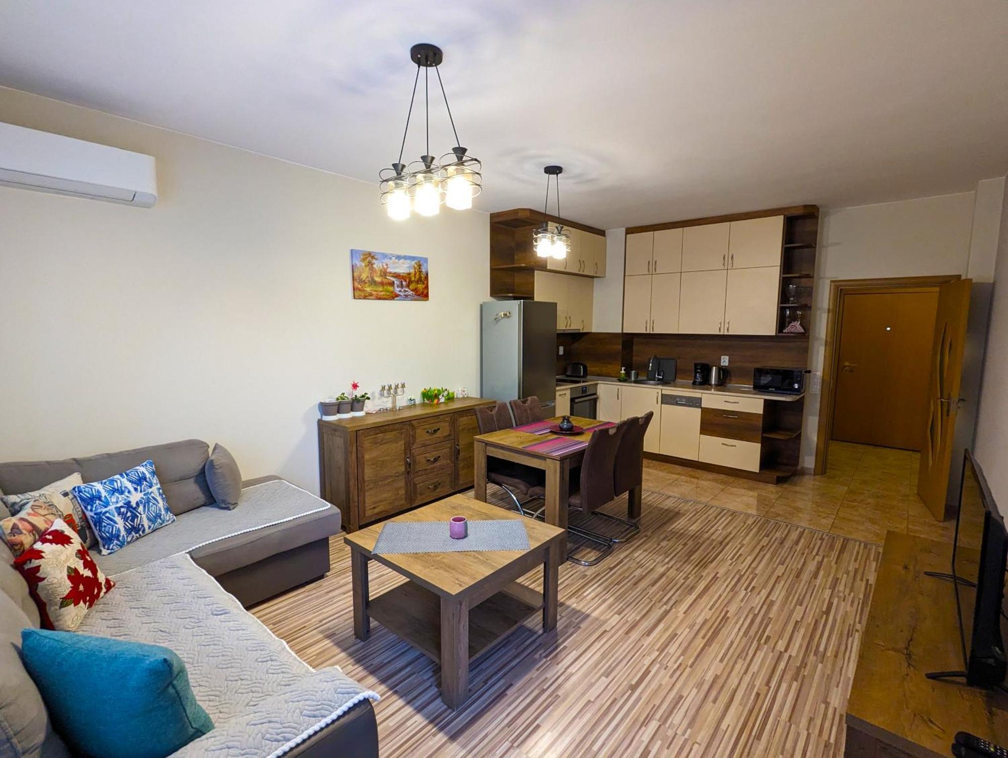 Business And Leisure Apartments In Mladost 2 With Free Garage Sofya Dış mekan fotoğraf